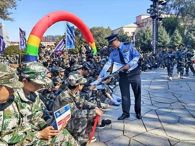 42b74985182d4b3c990d143e889cf498~tplv-tt-shrink_640_0.jpg