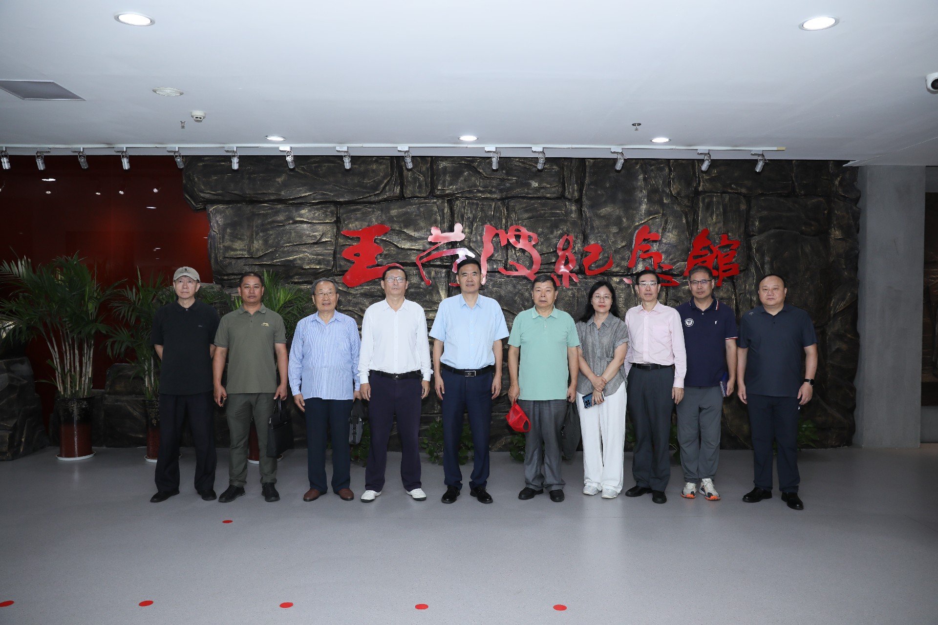 微信图片_20260924173711_4_91.jpg